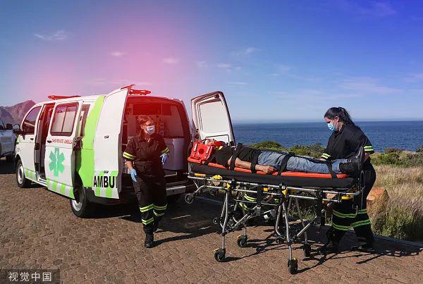 法国这些工作「没学历」也能拿高薪!第一个很难不心动……(图4) 法国这些工作「没学历」也能拿高薪!第一个很难不心动……(图4)